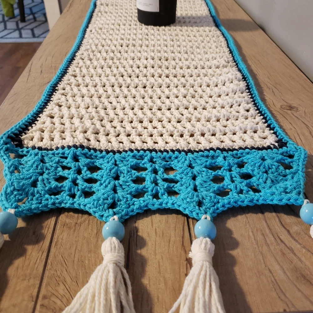 Table Runner Crochet Handmade